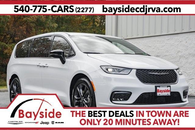 new 2026 Chrysler Pacifica car, priced at $42,000