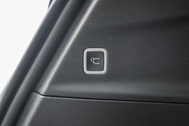 new 2026 Chrysler Pacifica car, priced at $42,000