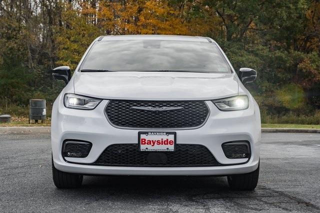 new 2026 Chrysler Pacifica car, priced at $42,000