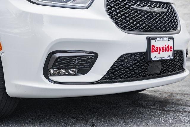 new 2026 Chrysler Pacifica car, priced at $42,000