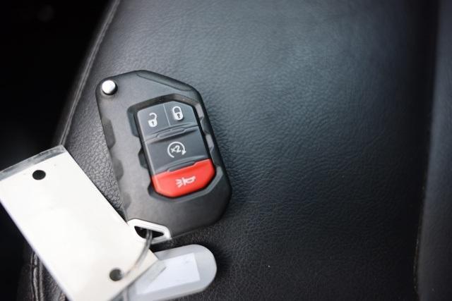 used 2021 Jeep Gladiator car, priced at $33,250