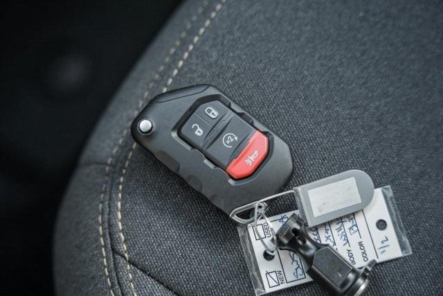 new 2025 Jeep Wrangler car, priced at $43,995