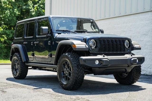 new 2025 Jeep Wrangler car, priced at $43,995