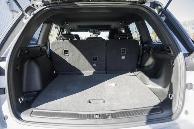 new 2025 Jeep Grand Cherokee car, priced at $34,500