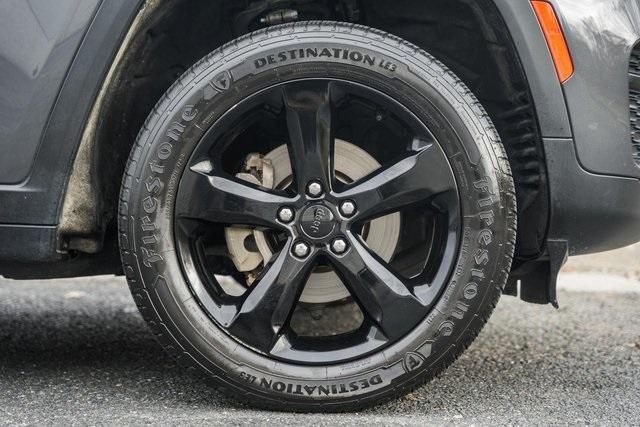 used 2022 Jeep Grand Cherokee car, priced at $24,000