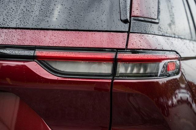 used 2023 Jeep Grand Cherokee car, priced at $28,250