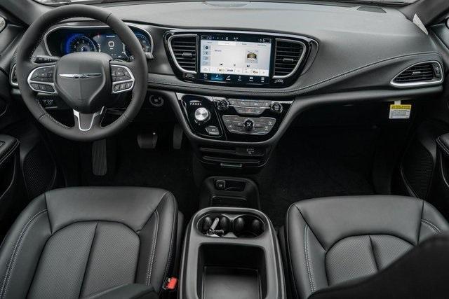 new 2026 Chrysler Pacifica car, priced at $38,995