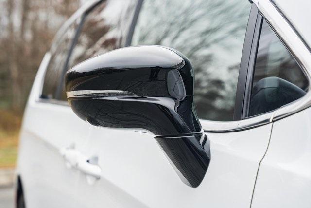 new 2026 Chrysler Pacifica car, priced at $38,995