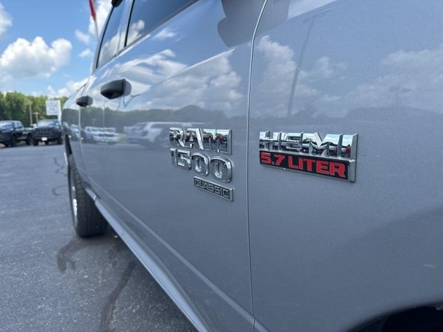 used 2019 Ram 1500 Classic car, priced at $24,000