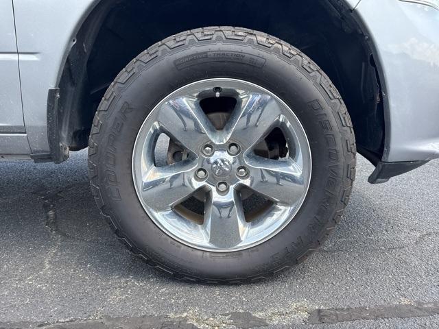 used 2019 Ram 1500 Classic car, priced at $24,000