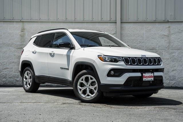new 2024 Jeep Compass car, priced at $23,000