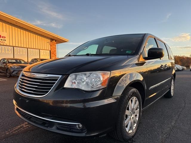 used 2015 Chrysler Town & Country car, priced at $5,250