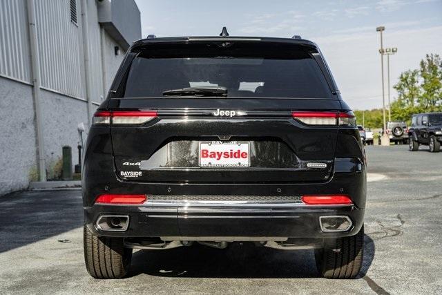 new 2025 Jeep Grand Cherokee car, priced at $59,995