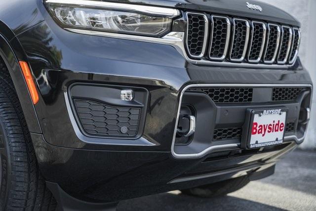 new 2025 Jeep Grand Cherokee car, priced at $59,995