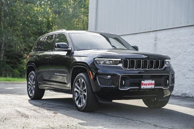 new 2025 Jeep Grand Cherokee car, priced at $59,995