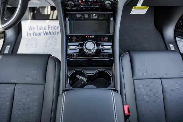 new 2025 Jeep Grand Cherokee car, priced at $57,000