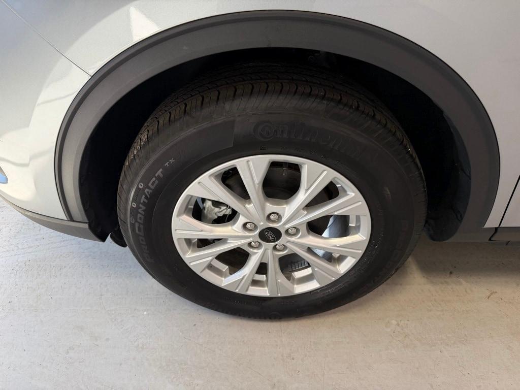 used 2024 Ford Escape car, priced at $24,995