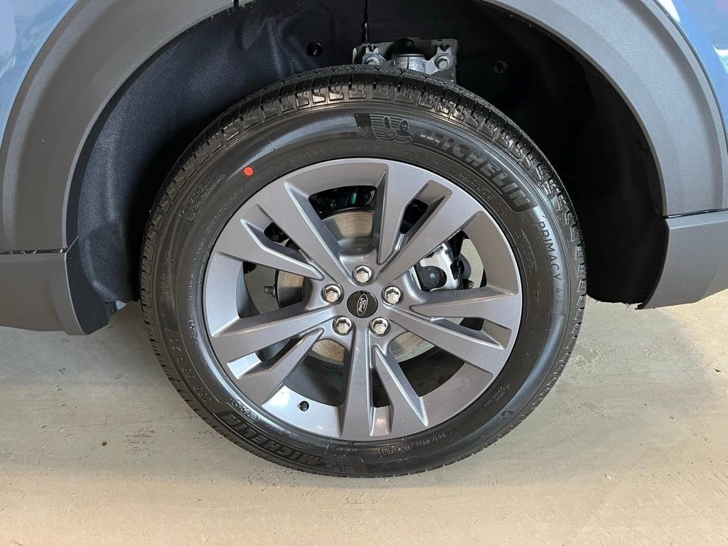 new 2025 Ford Explorer car, priced at $47,180