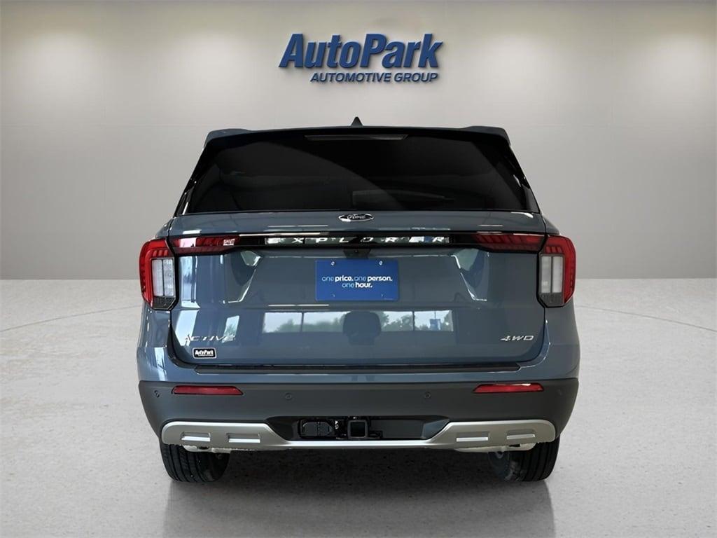 new 2025 Ford Explorer car, priced at $47,180