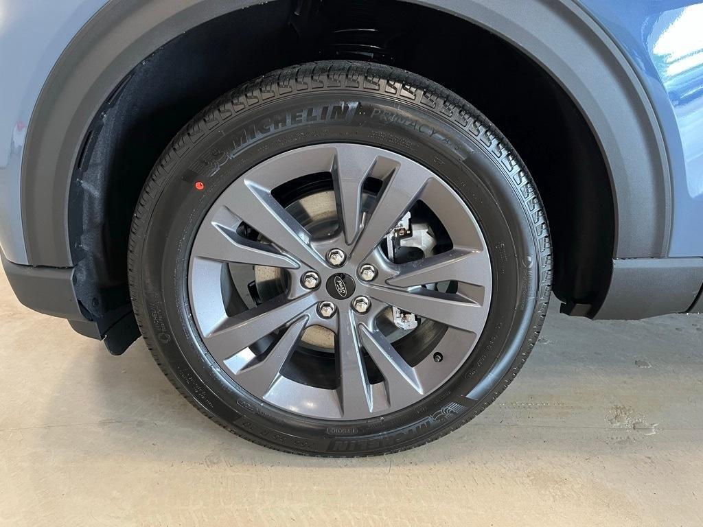 new 2025 Ford Explorer car, priced at $47,180