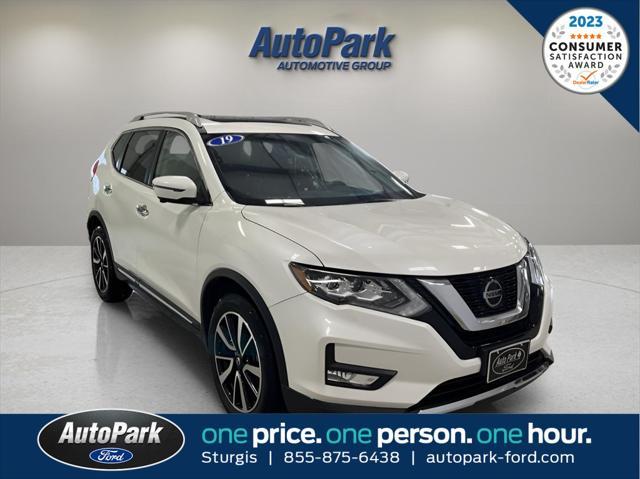 used 2019 Nissan Rogue car, priced at $21,981