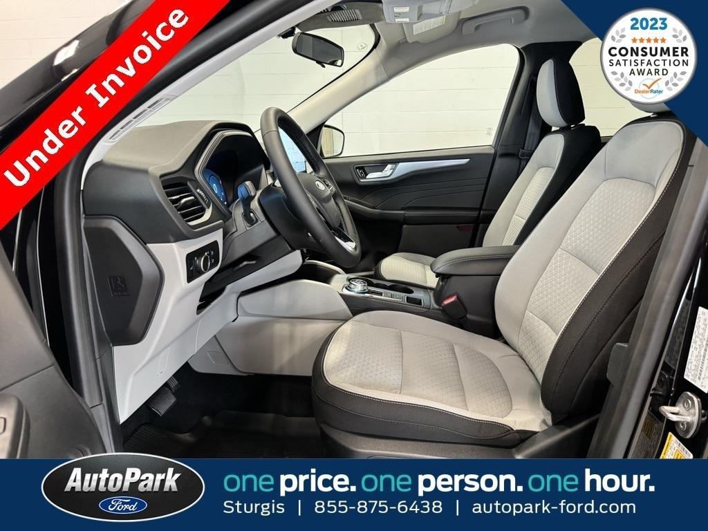 used 2024 Ford Escape car, priced at $28,995