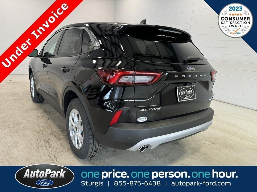 used 2024 Ford Escape car, priced at $28,995