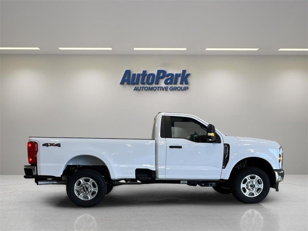 new 2025 Ford F-350 car, priced at $53,155