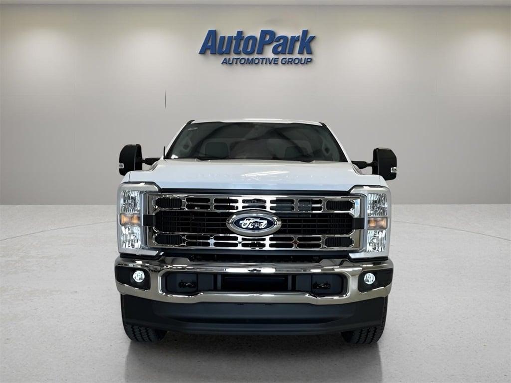 new 2025 Ford F-350 car, priced at $53,155