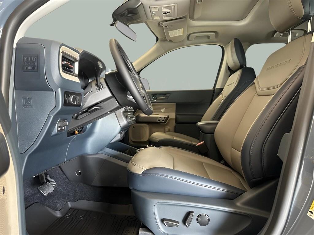 new 2025 Ford Maverick car, priced at $39,895