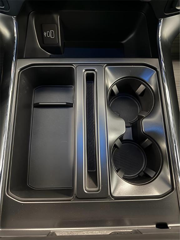 new 2025 Ford F-150 car, priced at $50,812