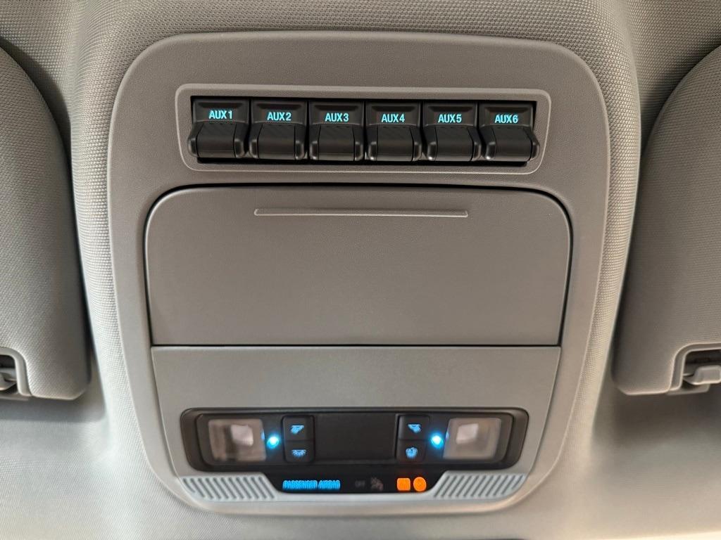 new 2025 Ford F-250 car, priced at $48,916