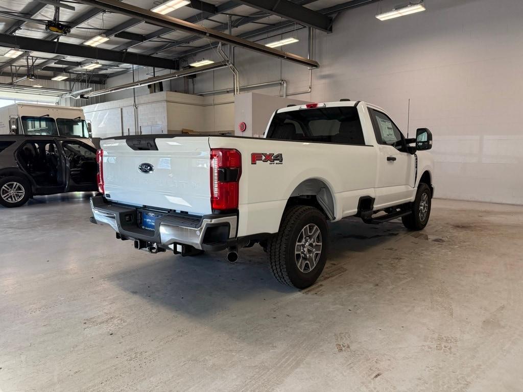 new 2025 Ford F-250 car, priced at $48,916