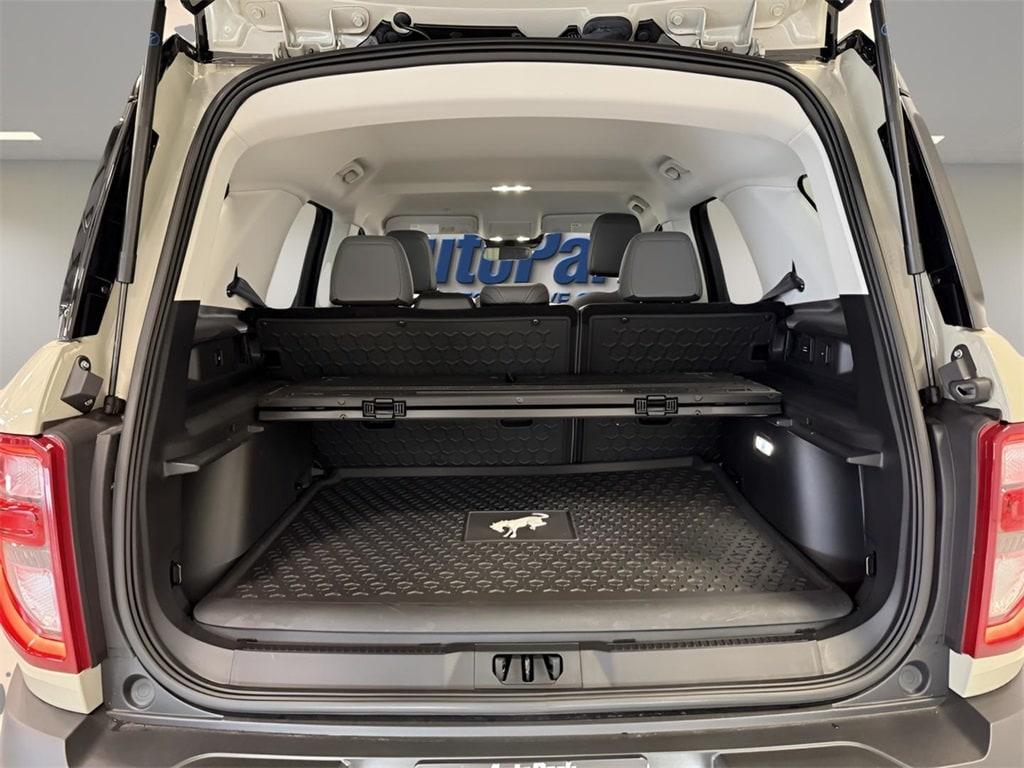 new 2025 Ford Bronco Sport car, priced at $40,395