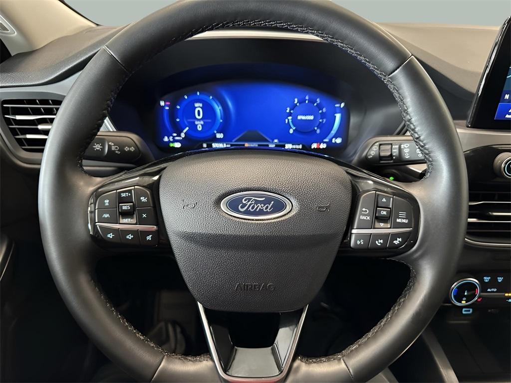 used 2022 Ford Escape car, priced at $21,995