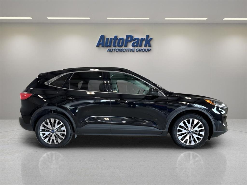 used 2022 Ford Escape car, priced at $21,995