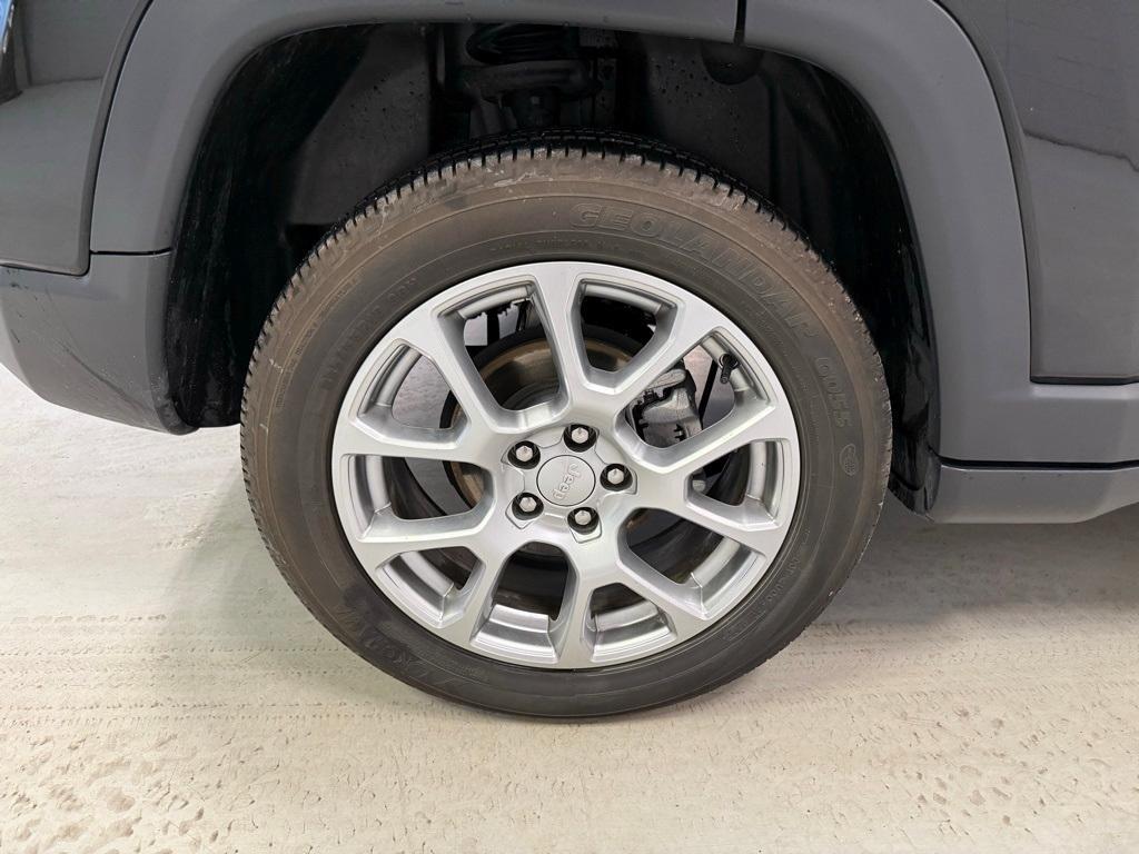 used 2023 Jeep Compass car, priced at $20,995