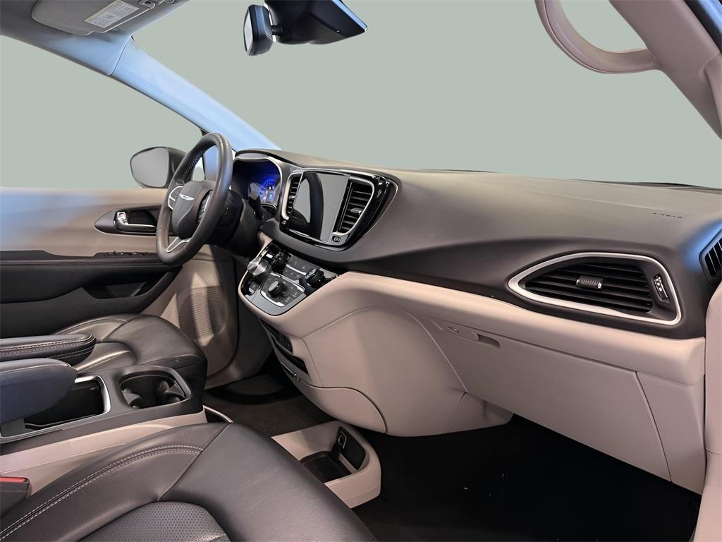 used 2023 Chrysler Pacifica car, priced at $23,995