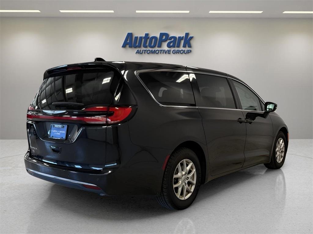used 2023 Chrysler Pacifica car, priced at $23,995