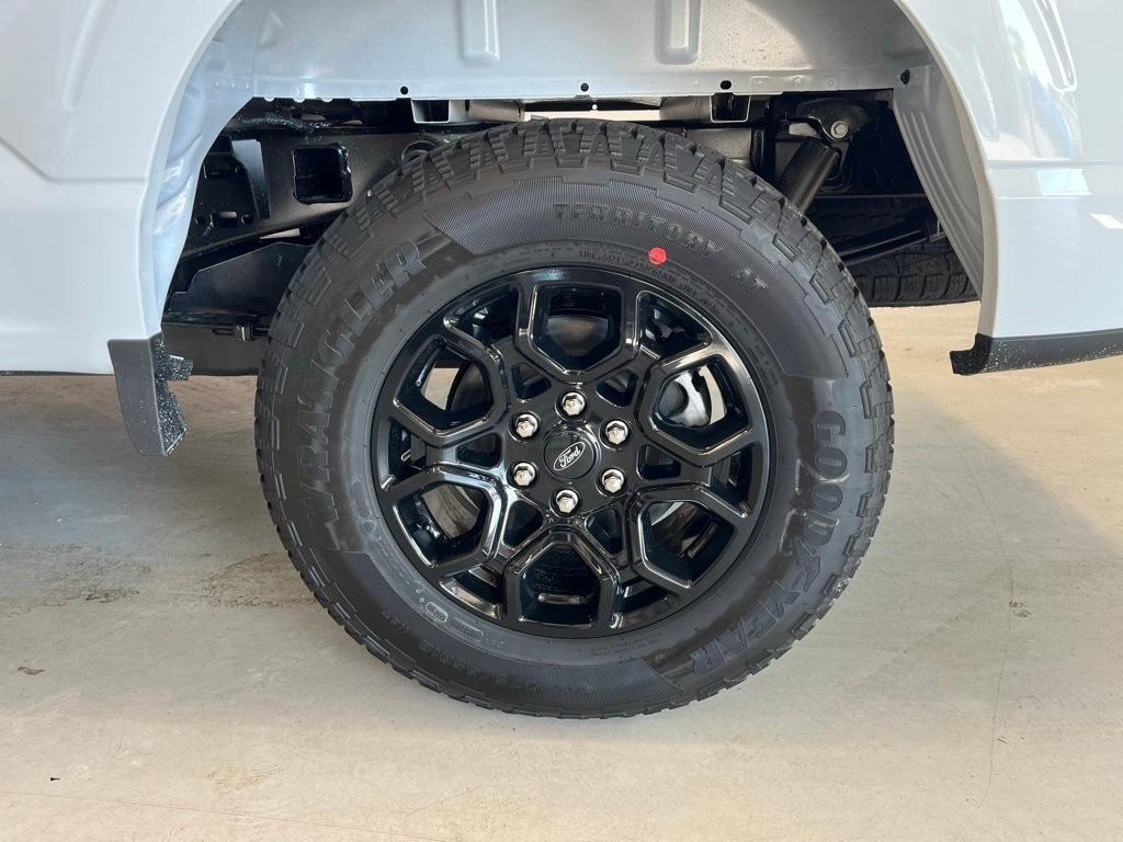 new 2025 Ford F-150 car, priced at $62,010