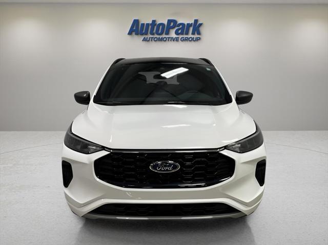 new 2024 Ford Escape car, priced at $34,995