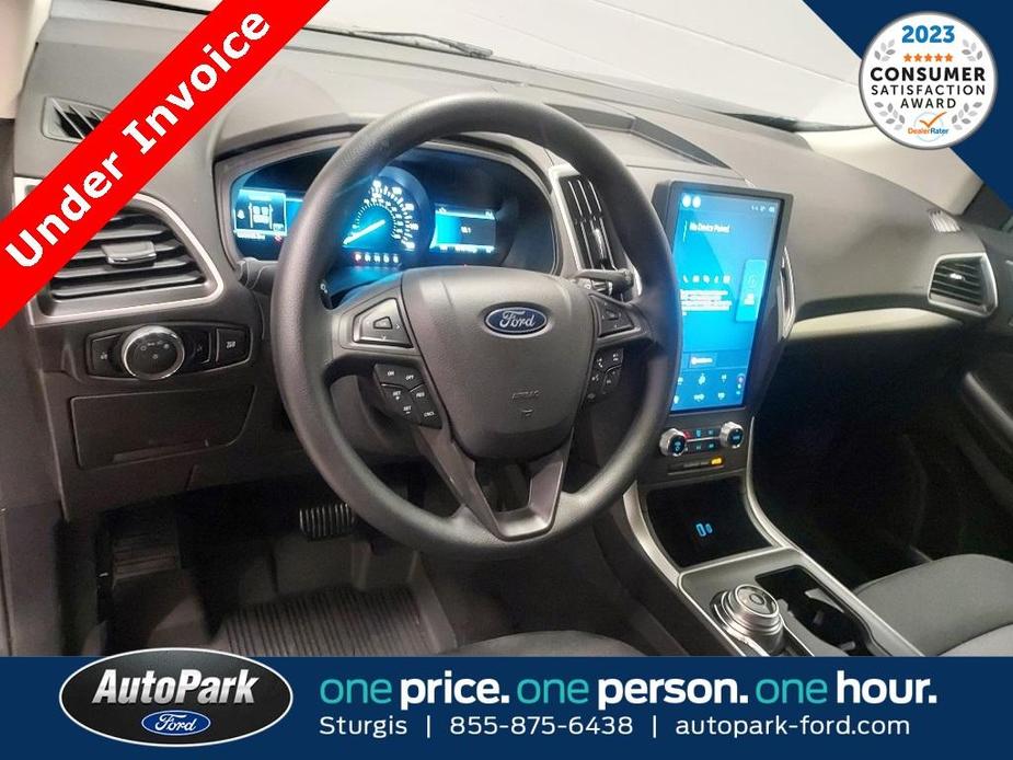 new 2024 Ford Edge car, priced at $37,000