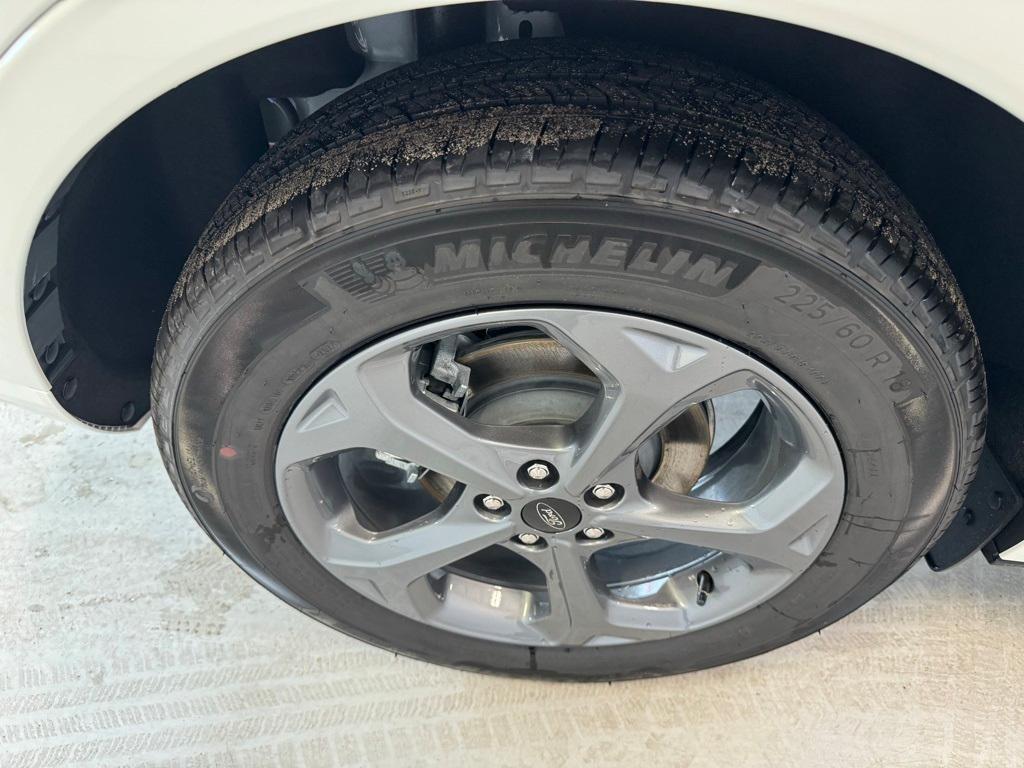 used 2024 Ford Escape car, priced at $23,995