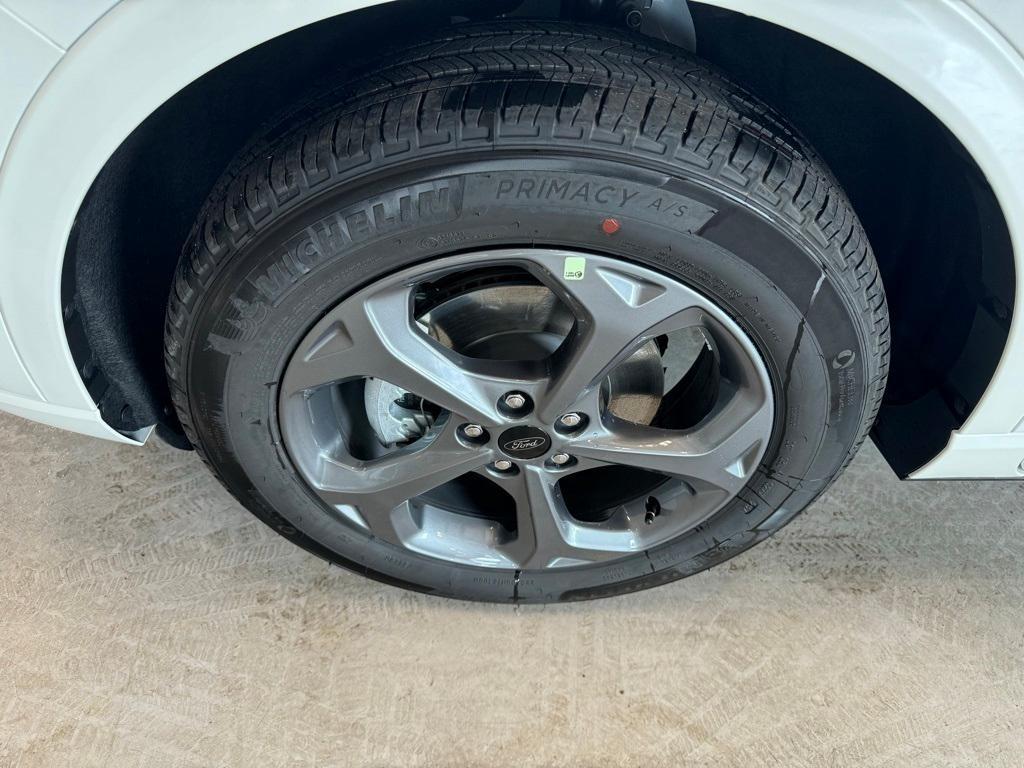 used 2024 Ford Escape car, priced at $23,995