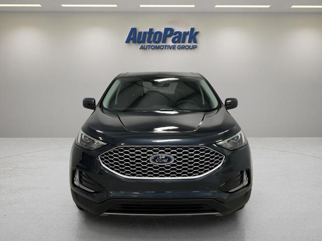 new 2024 Ford Edge car, priced at $42,463