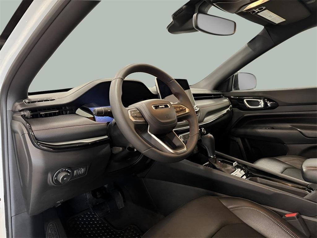 used 2024 Jeep Compass car