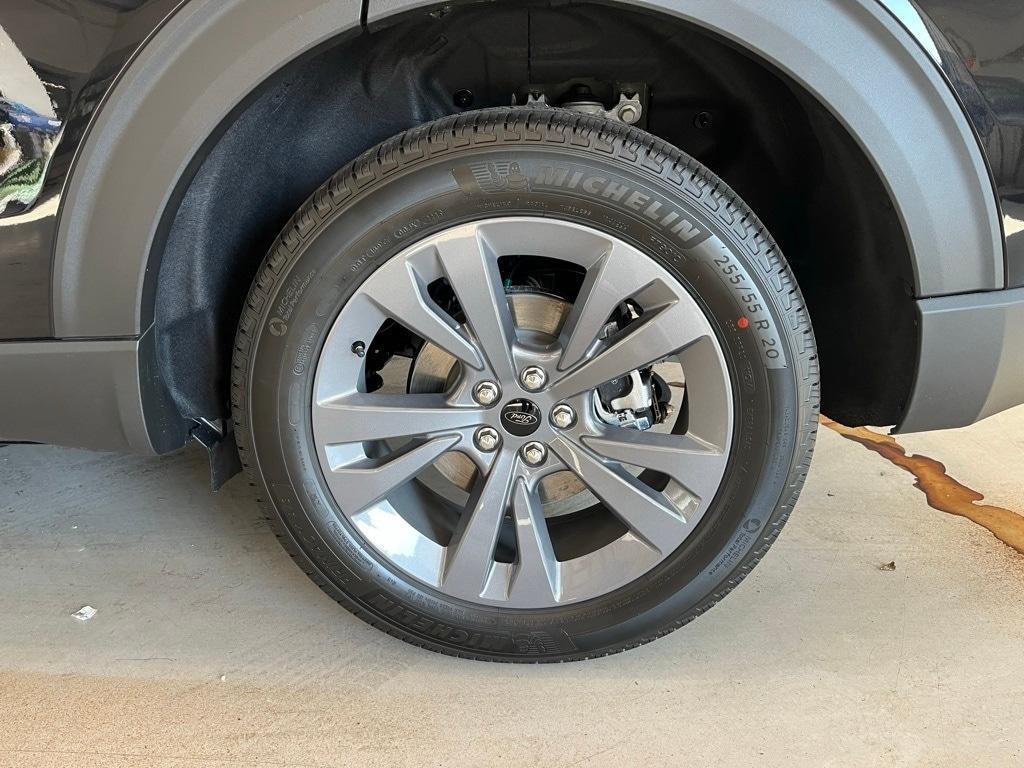 used 2025 Ford Explorer car, priced at $44,993
