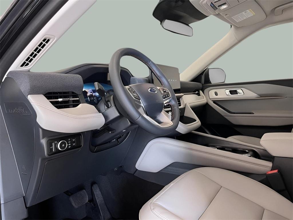 used 2025 Ford Explorer car, priced at $44,993