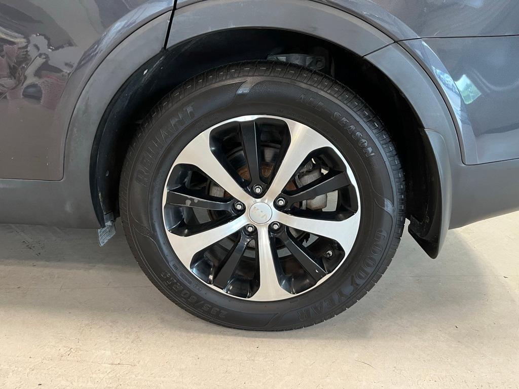 used 2017 Kia Sorento car, priced at $15,981