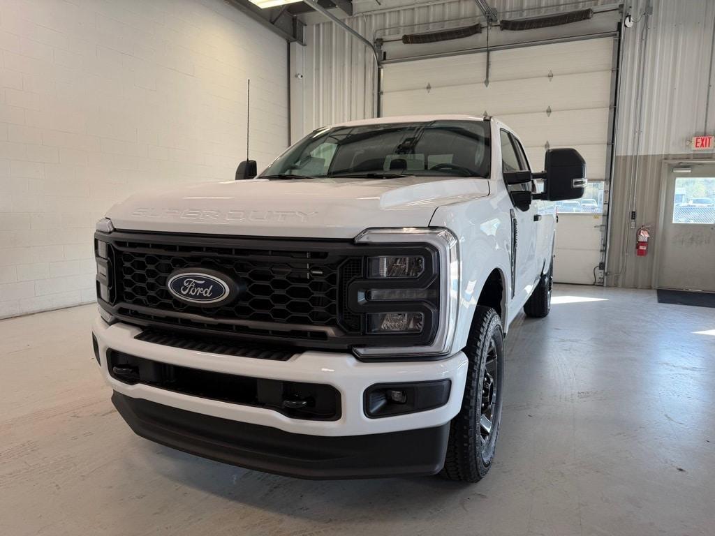 new 2026 Ford F-350 car, priced at $63,725
